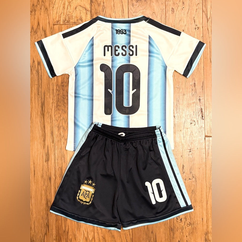 LIONEL MESSI ARGENTINA 2026 KIDS SOCCER JERSEY KIT - ALL SIZES TODDLER YOUTH